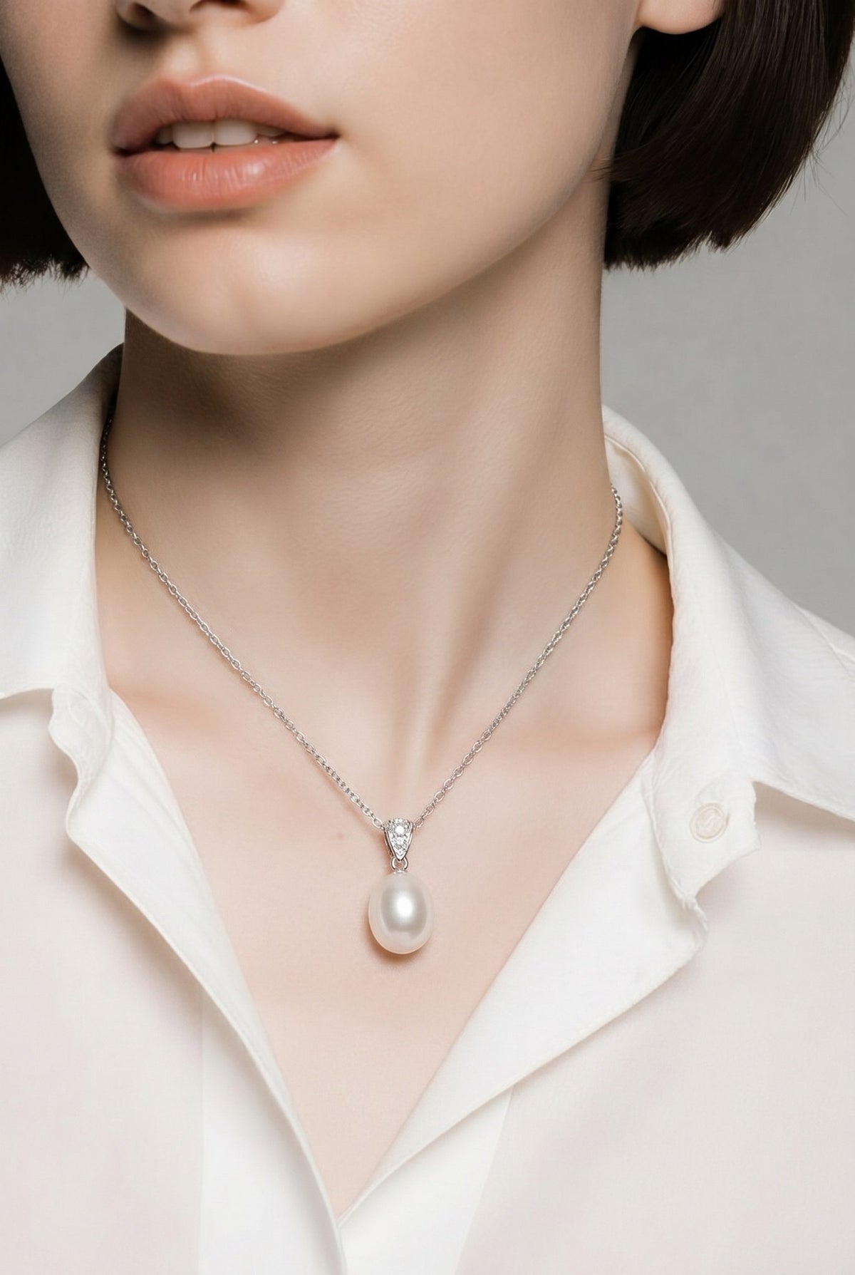 9mm Oval Freshwater Pearl & CZ Pendant Necklace Thoughtful Gift — 01