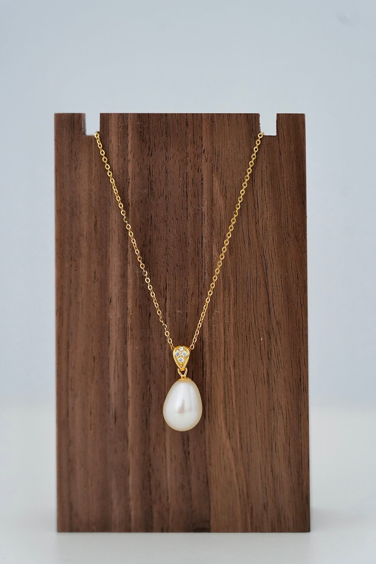 Oval Freshwater Pearl & CZ Pendant Necklace